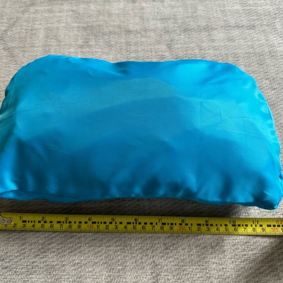 COPY - COPY - NWOT Lug Echo SE 2 Packable Backpack in Sky Blue - Picture 10 of 16